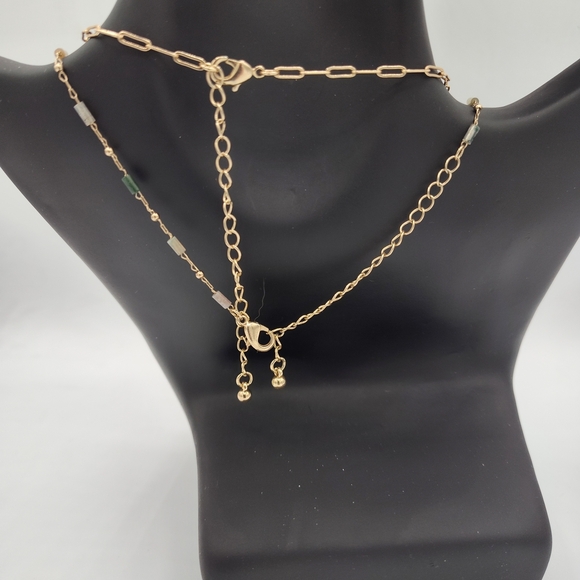 Milly Goldtone And Colored Bead Layered Necklace Set EUC ❗❗5/$25❗❗ - Picture 3 of 5